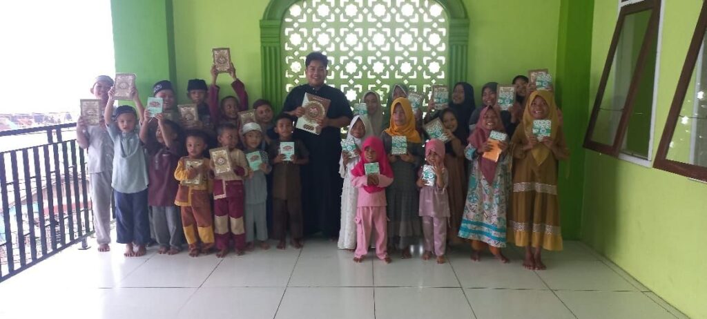 Tim Ekspedisi Sebar Wakaf Quran Papua Tiba di Titik Kumpul Pertama Manokwari